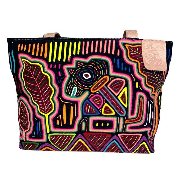 Arte Kuna Colombia Leather Shoulder Bag - Mola Design, Lined, Multiple Pockets - Picture 12 of 16